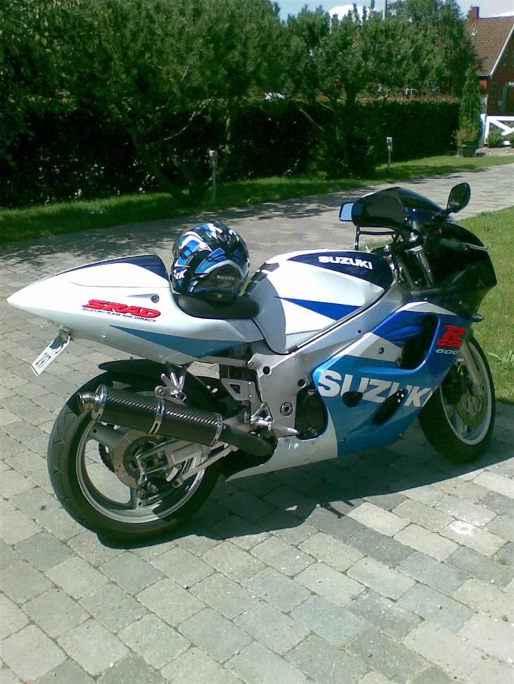 Suzuki Gsxr 600  Solgt billede 7