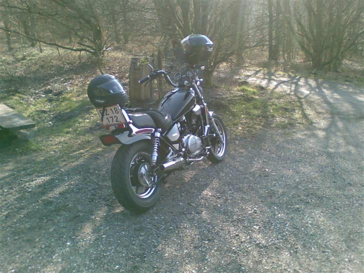 Honda magna vf 700 billede 3