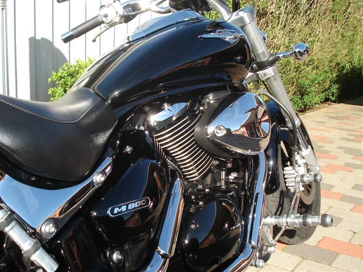Suzuki Intruder M800 billede 8