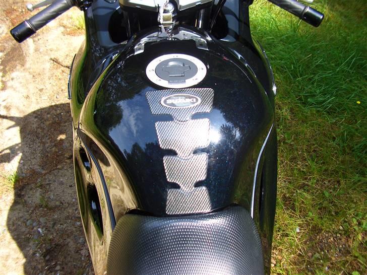 Suzuki GSX750F SOLGT billede 17