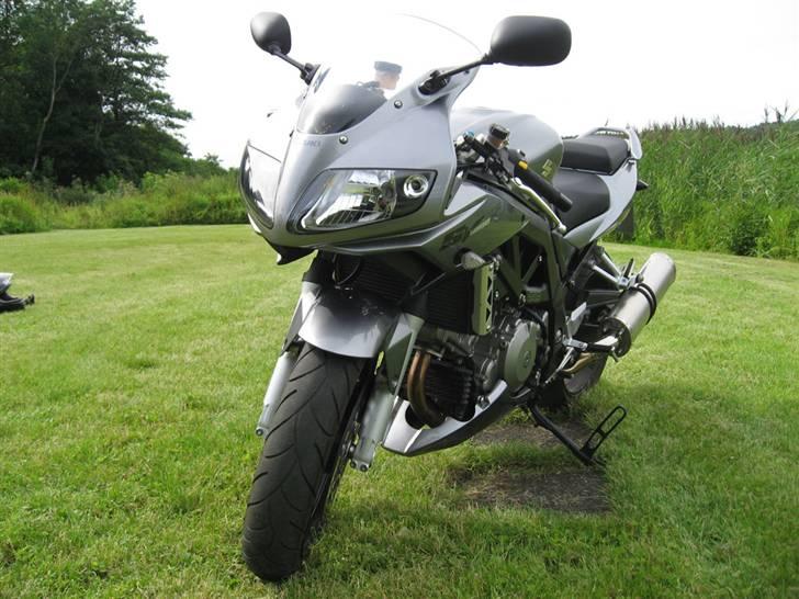 Suzuki SV 1000 SK6 billede 14