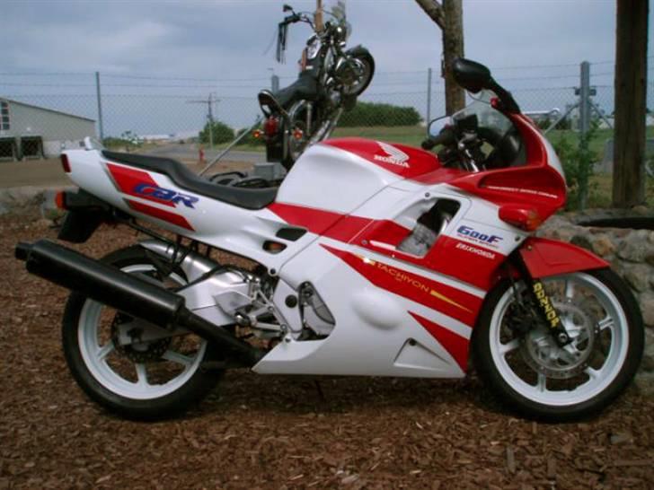 Honda CBR 600 F billede 1