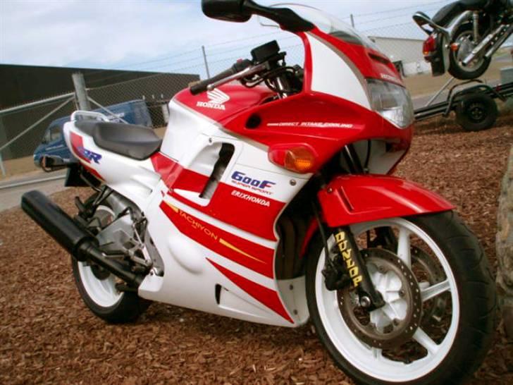 Honda CBR 600 F billede 2