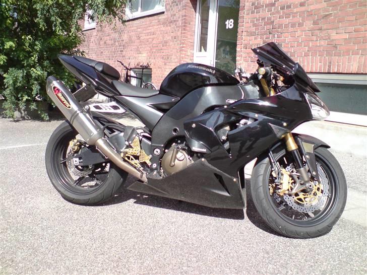 Kawasaki ZX10R - Lidt ændringer hen over vinteren... billede 1