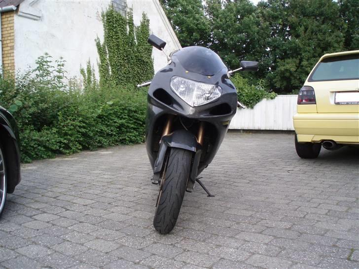 Suzuki GSX R 1000 *solgt* billede 5