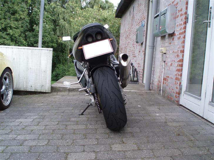 Suzuki GSX R 1000 *solgt* billede 7