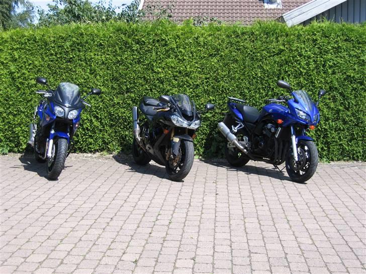 Kawasaki ZX10R - Sammen med mine forældres MCér billede 11