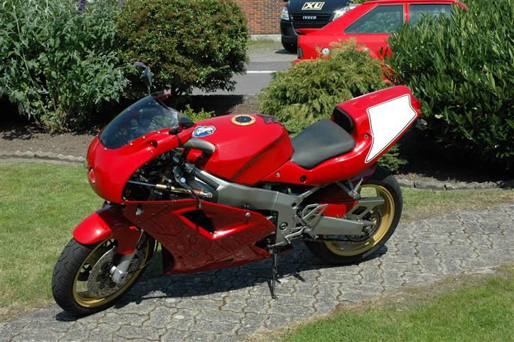 Kawasaki ZXR 750 Solgt - Sådan så den ud da den lige blev hentet fra tysken billede 1