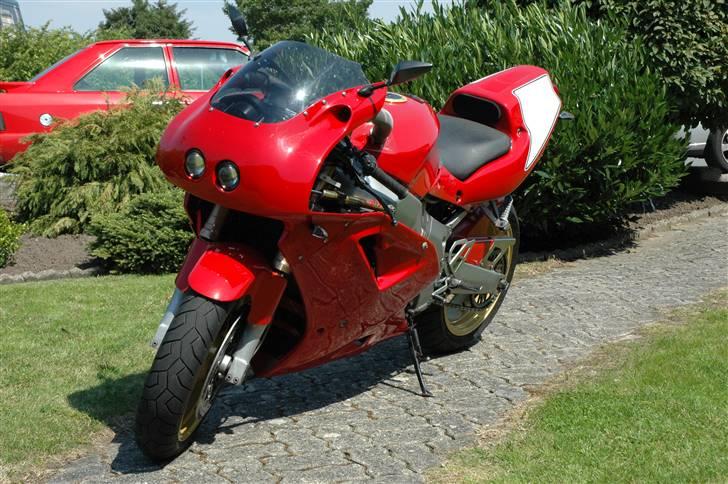 Kawasaki ZXR 750 Solgt billede 2