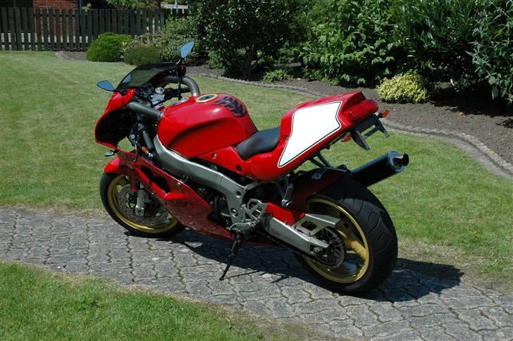 Kawasaki ZXR 750 Solgt billede 3