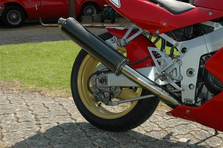 Kawasaki ZXR 750 Solgt billede 6