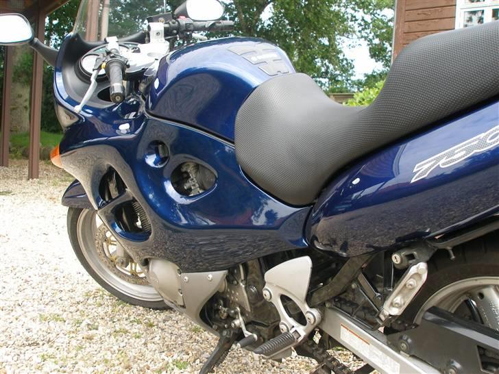 Suzuki GSX 750 F billede 8