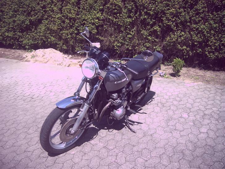 Kawasaki Z650 SOLGT!!! billede 2