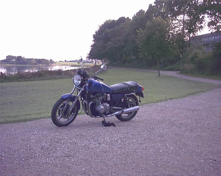 Suzuki GSX 750 E solgt billede 6