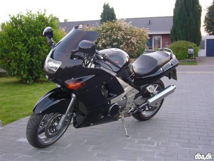 Kawasaki ZZR 600  billede 2
