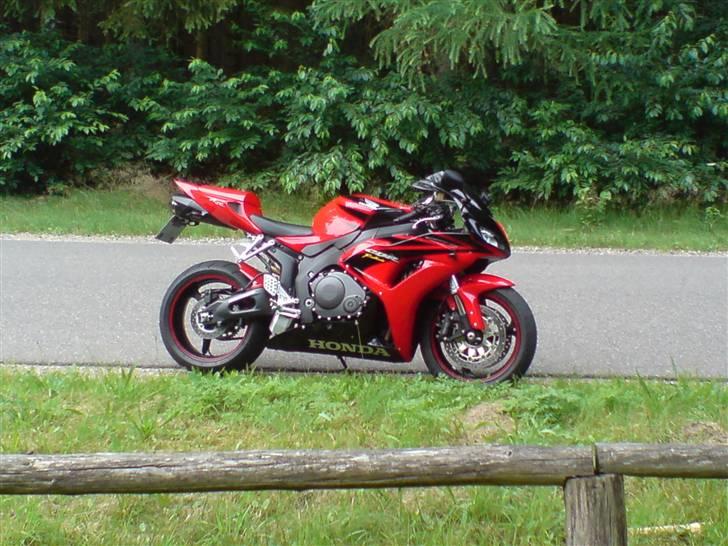 Honda cbr 1000rr fireblade billede 12