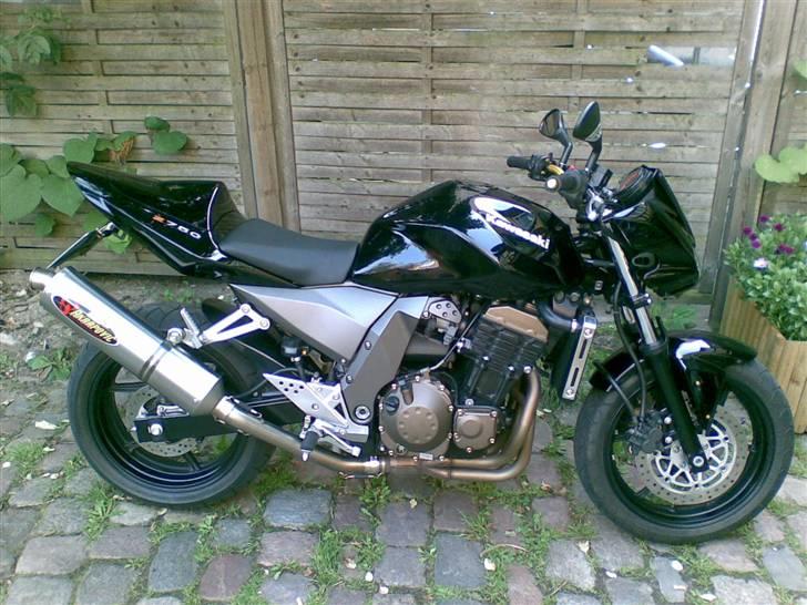 Kawasaki Z 750 - Før omlarkering billede 2
