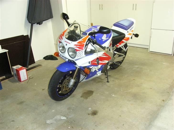 Honda CBR 900 RR (Solgt) Firebl billede 2