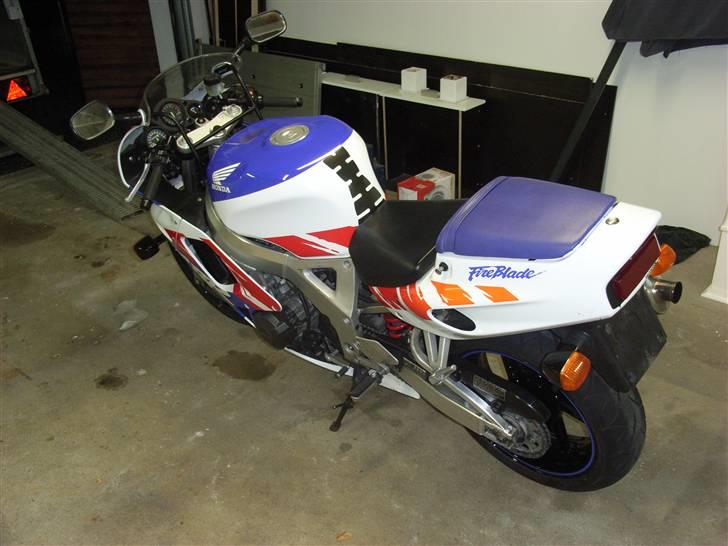 Honda CBR 900 RR (Solgt) Firebl billede 3