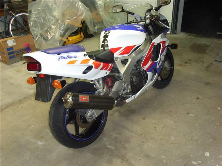 Honda CBR 900 RR (Solgt) Firebl billede 4