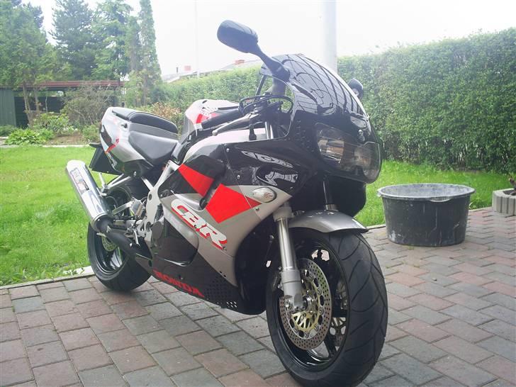 Honda cbr 900 SOLGT billede 2