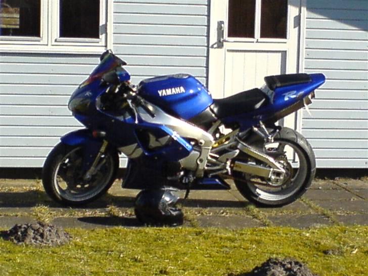 Yamaha R1 Solgt billede 5