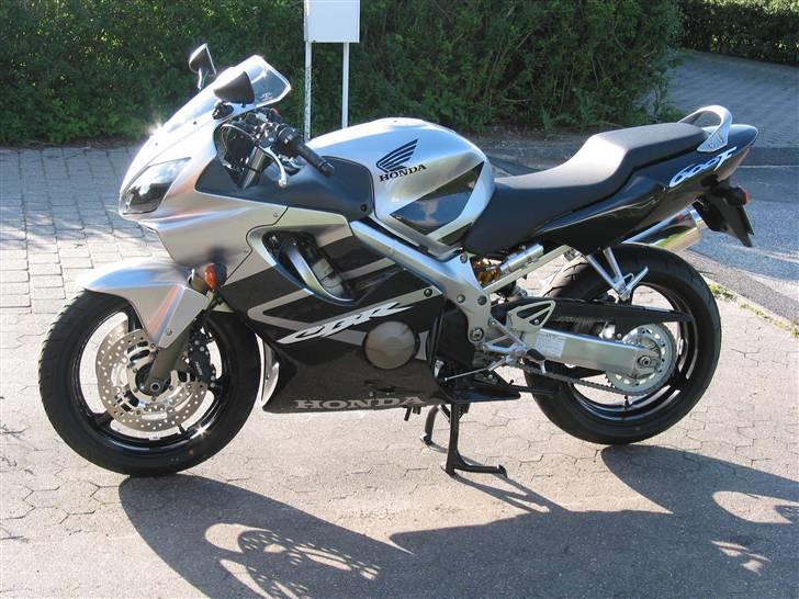 Honda CBR 600 F6 billede 1