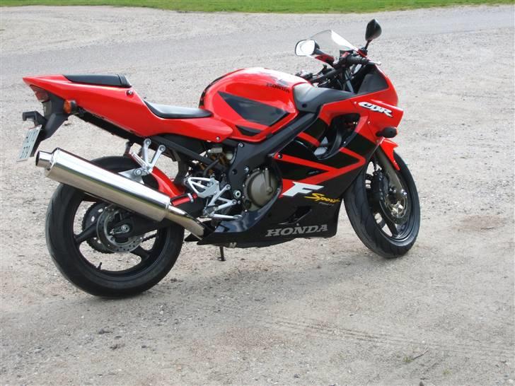 Honda cbr 600 F4 sport - et billede inden jeg har ændret noget på den billede 4