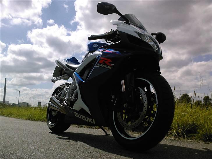Suzuki GsxR 750 [SOLGT] billede 1