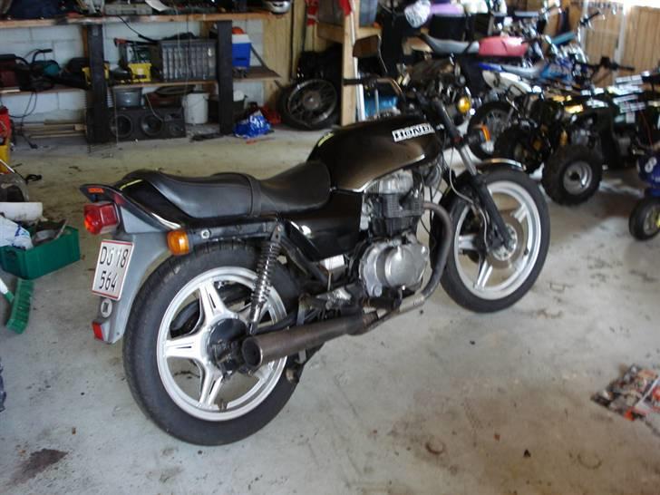 Honda cb 400 N *Solgt* billede 2
