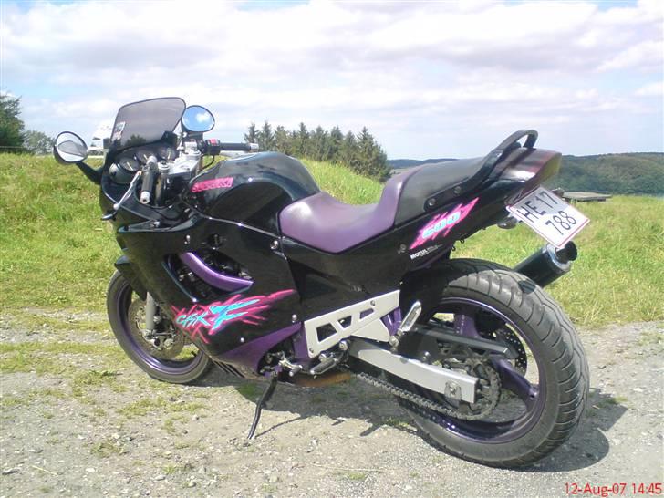 Suzuki gsx600f solgt billede 9