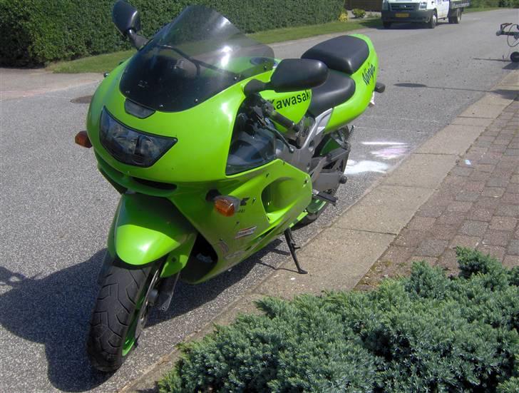 Kawasaki zx9r  SOLGT billede 6