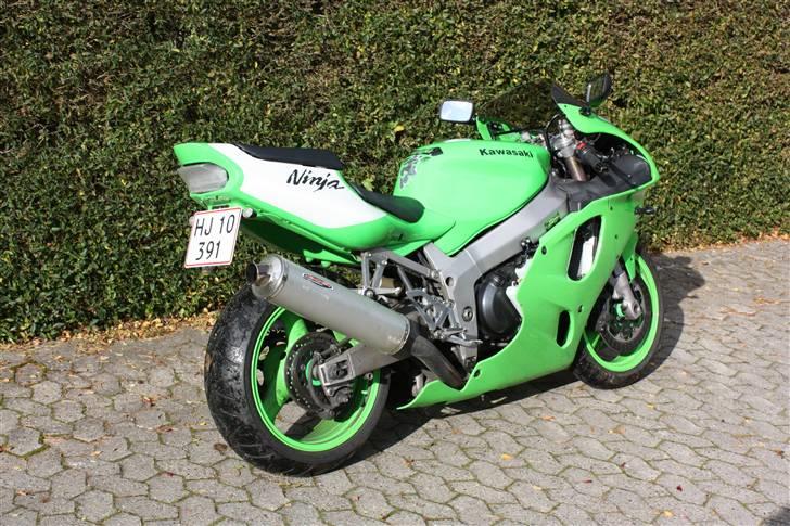 Kawasaki zx7r solgt solgt billede 1