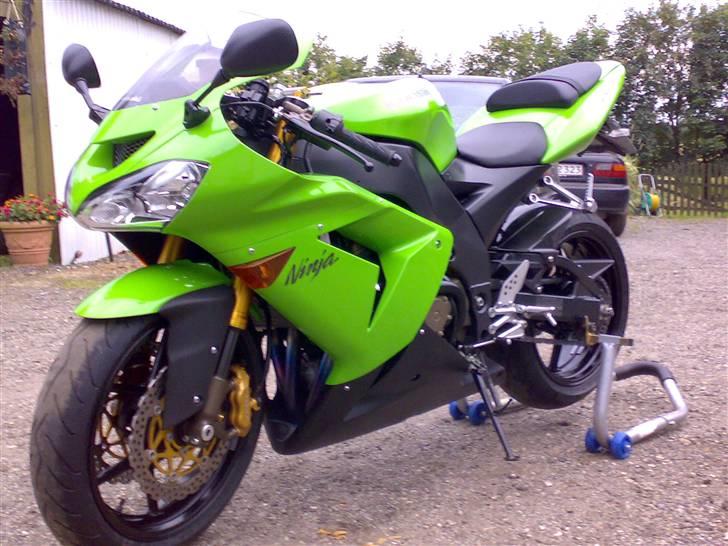 Kawasaki ZX10R billede 2