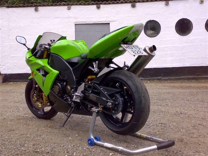 Kawasaki ZX10R billede 3