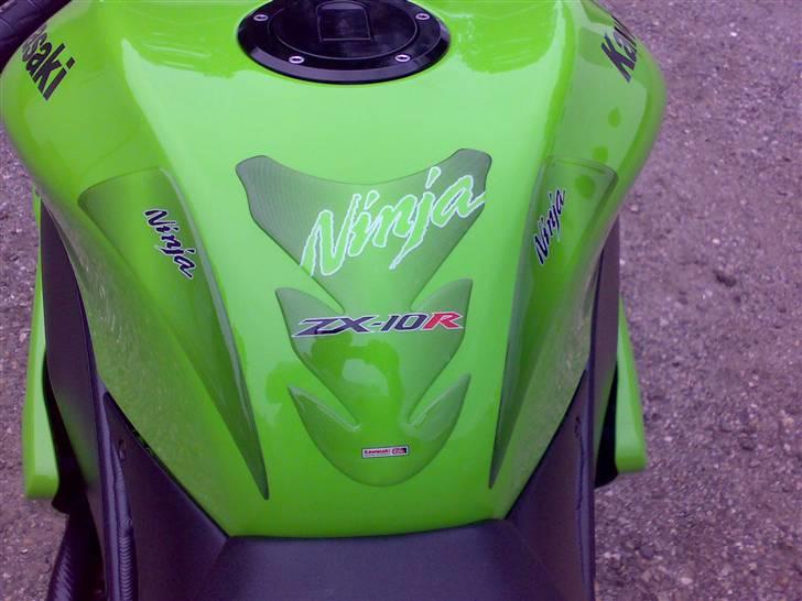 Kawasaki ZX10R billede 5