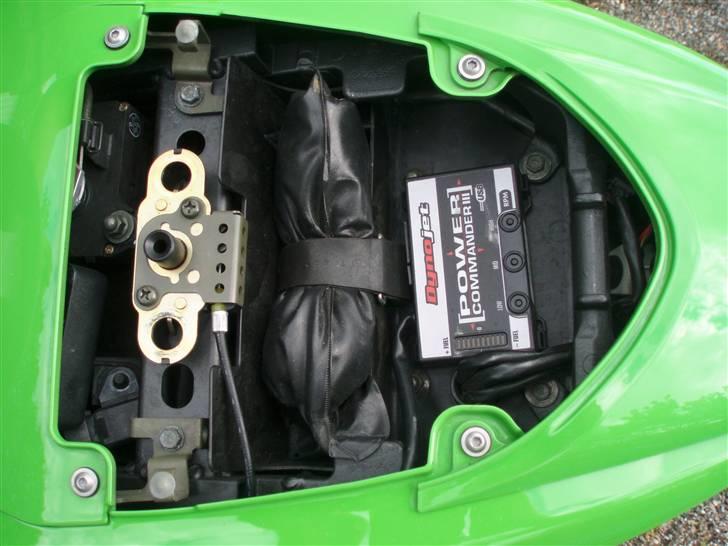 Kawasaki ZX10R billede 10