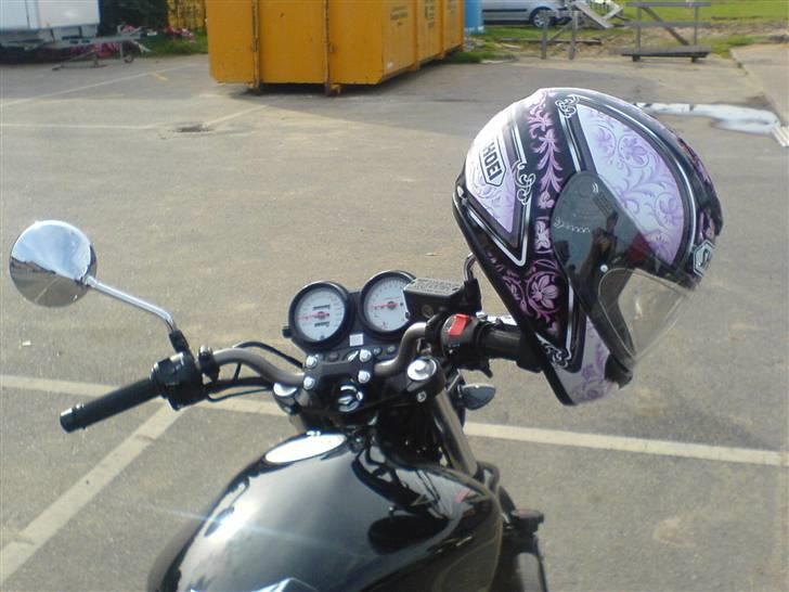 Honda CB600F Hornet  - Min fine nye hjelm billede 7