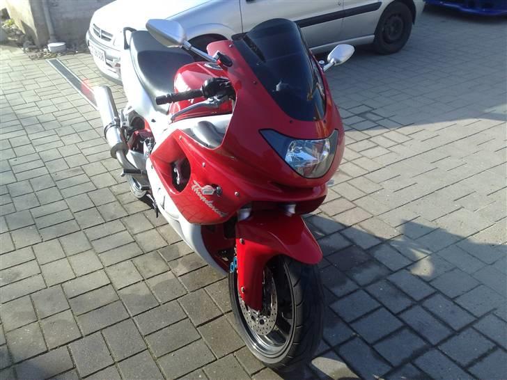 Yamaha YZF 600R Thundercat SOLGT billede 1