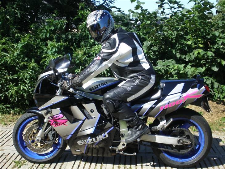 Suzuki GSXR 1100 *SOLGT* billede 1
