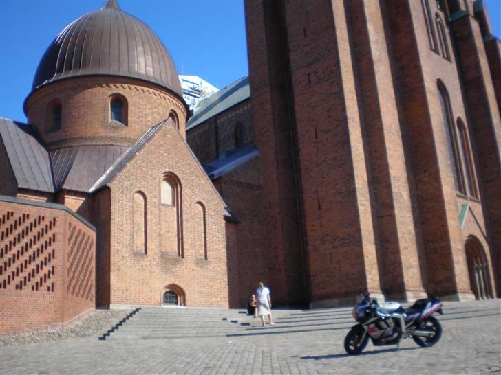 Suzuki GSXR 1100 *SOLGT* billede 3