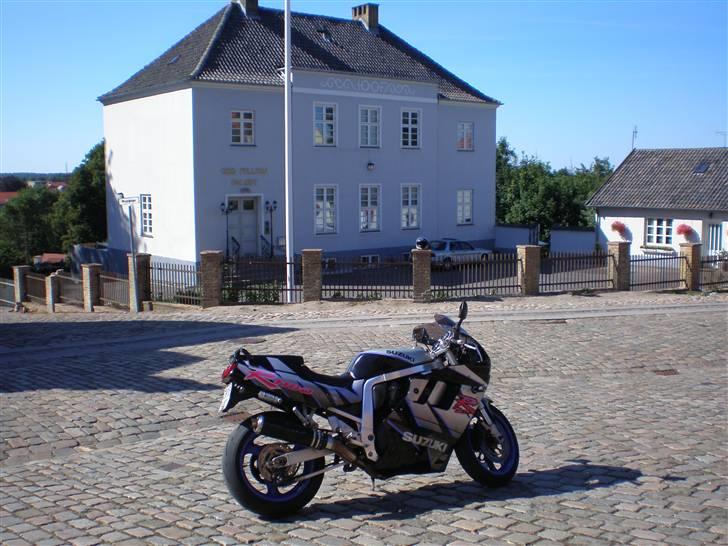 Suzuki GSXR 1100 *SOLGT* billede 7