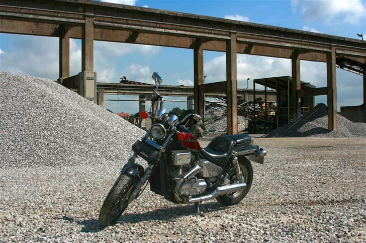 Honda vt 800 shadow billede 4