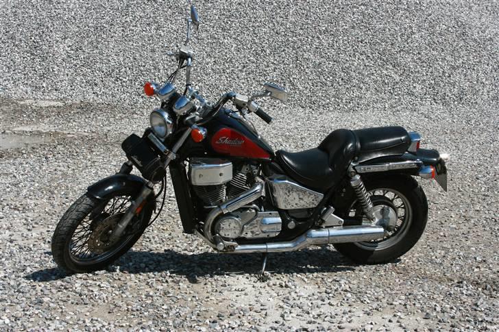 Honda vt 800 shadow billede 5