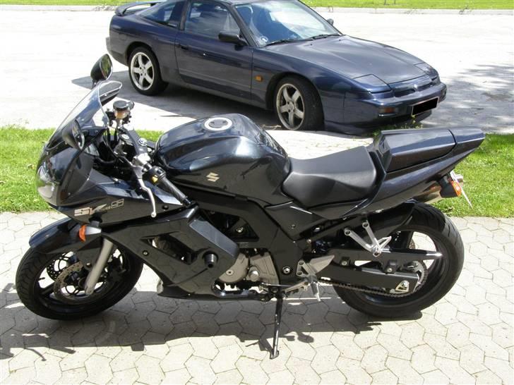 Suzuki Sv 650S K6 (solgt) - Sv´eren med min 200Sx´er bagved billede 2