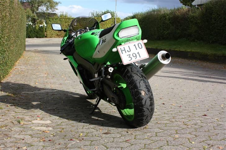 Kawasaki zx7r solgt solgt billede 3