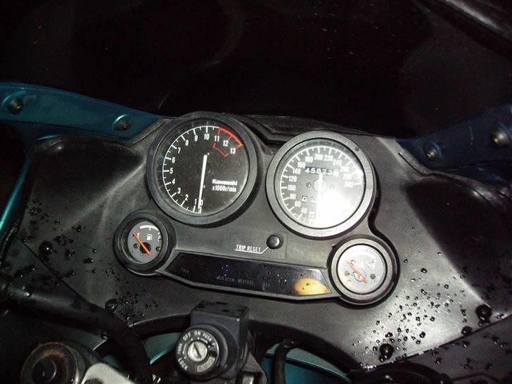 Kawasaki ZX10 billede 7