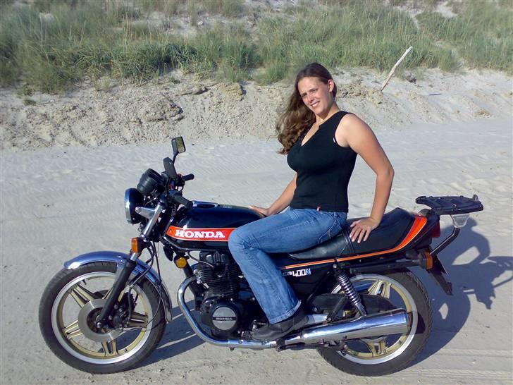 Honda CB 400N   * SOLGT * billede 1