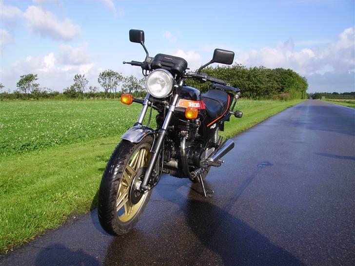 Honda CB 400N   * SOLGT * billede 5