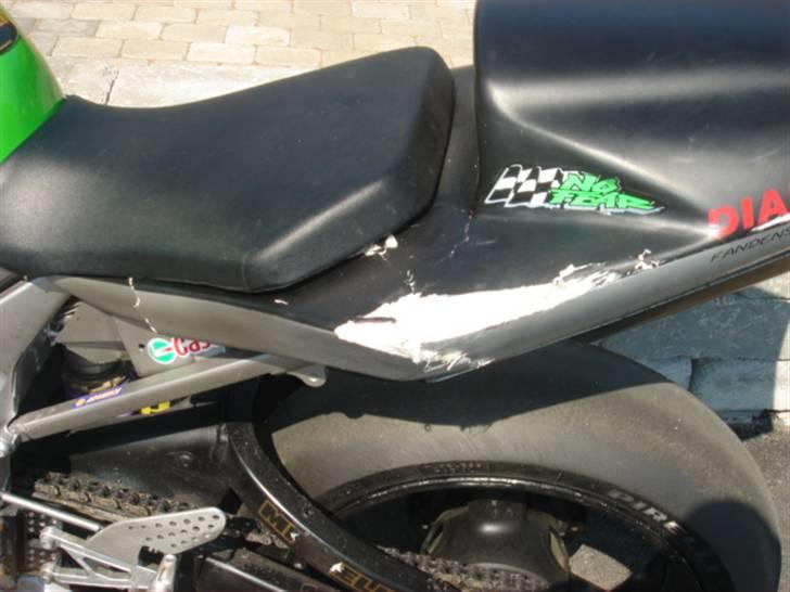 Yamaha YZF-R1 - Den highsidede mig i Juni. Er dog lavet igen. billede 17